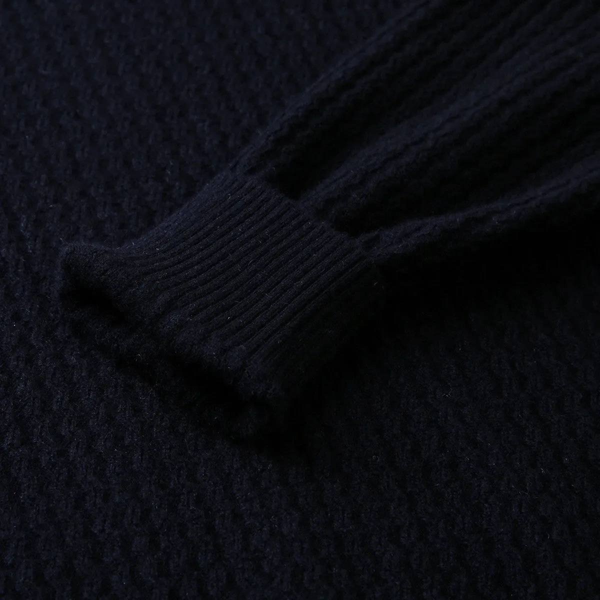 100% Cashmere Mock Neck Knitted Sweater