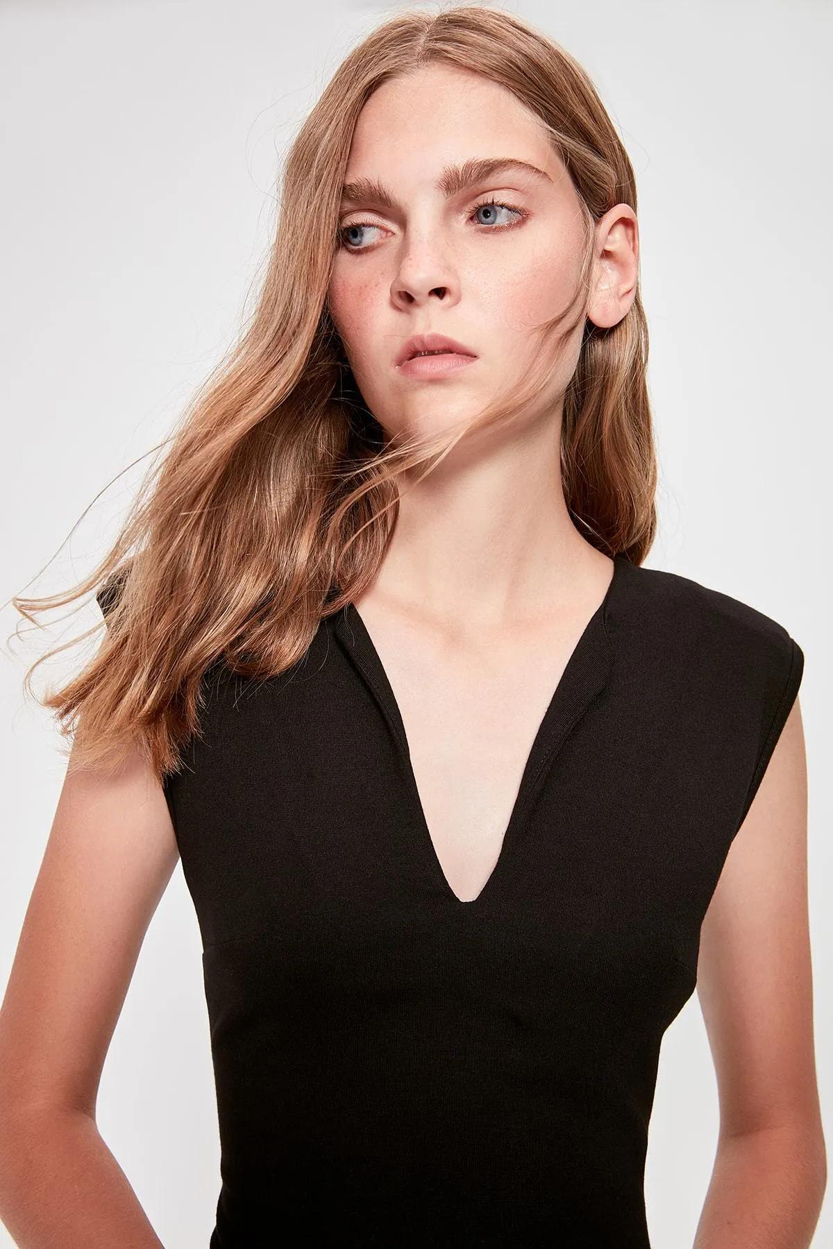 13437 Black Knitted Dress