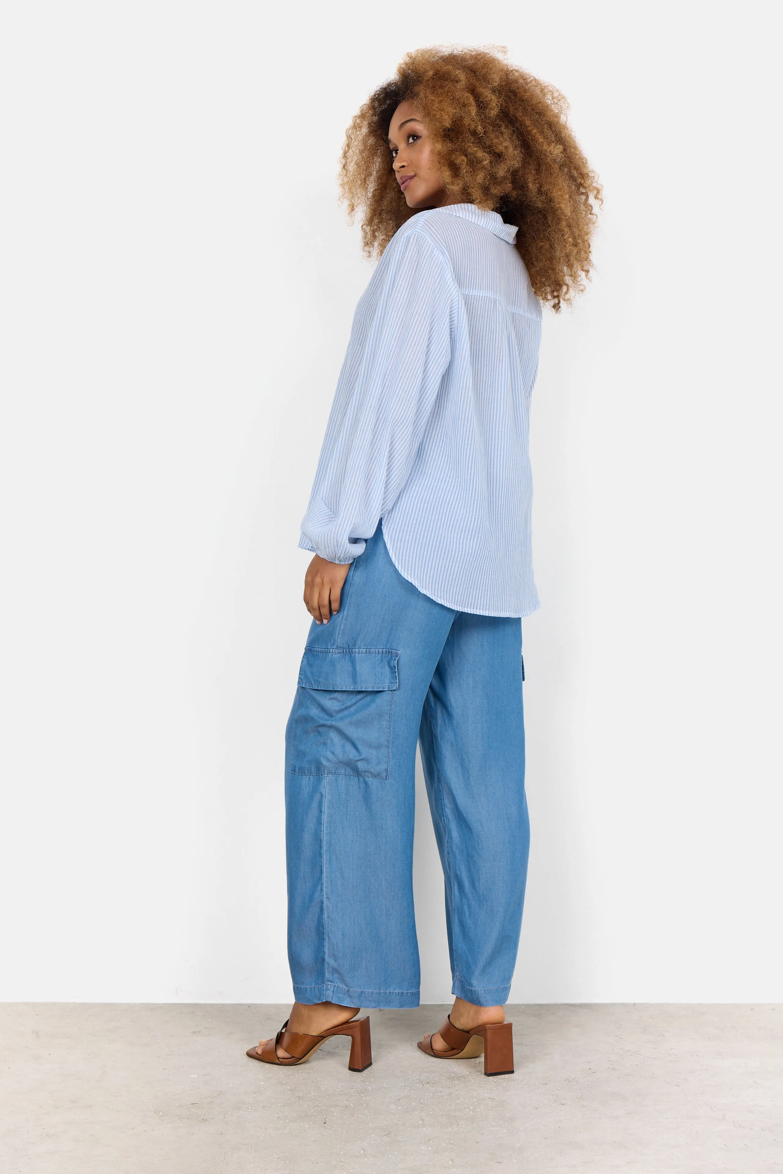 Dione 2 Top