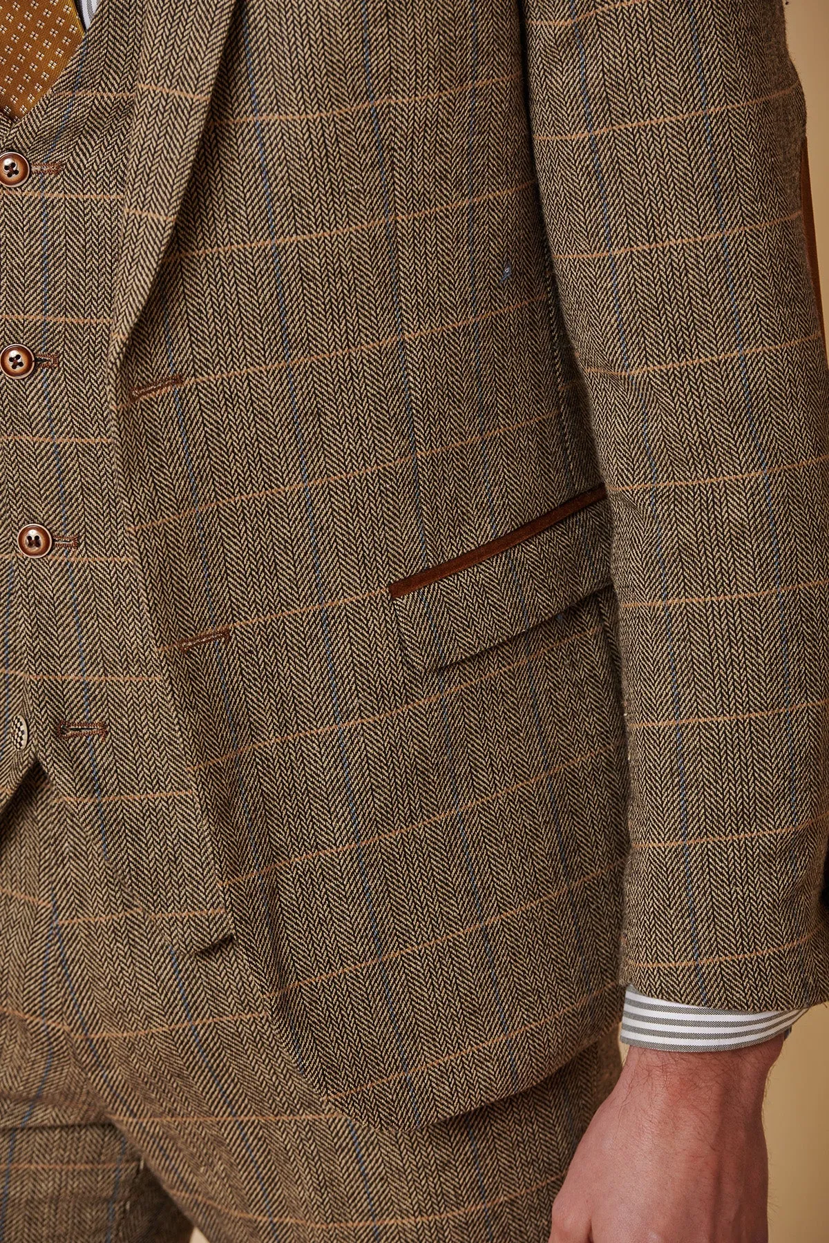 DX7 - Tan Tweed Check Three Piece Suit